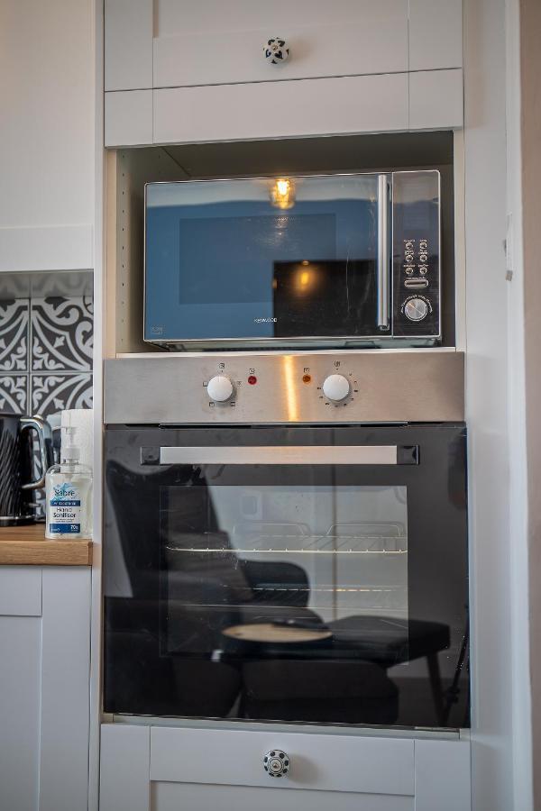 Great Glen Way Canal Side Apartment Inverness Esterno foto